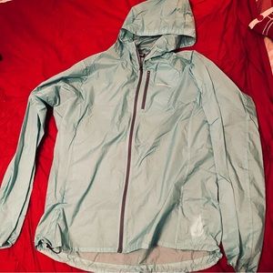 Wind breaker